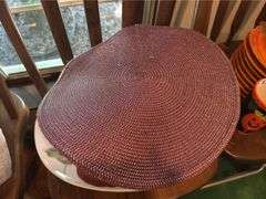 Tablecloths, placemats