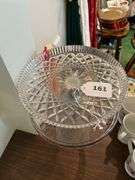 2 cake stands