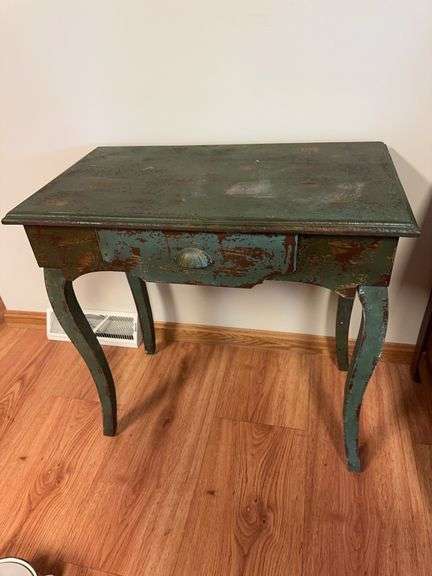 One drawer painted table image
