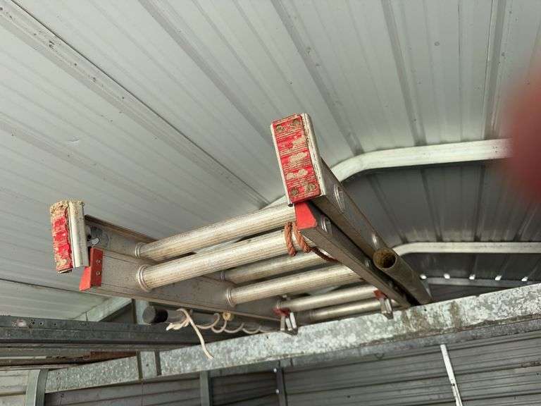 Werner 20’ Ext ladder, lopper image