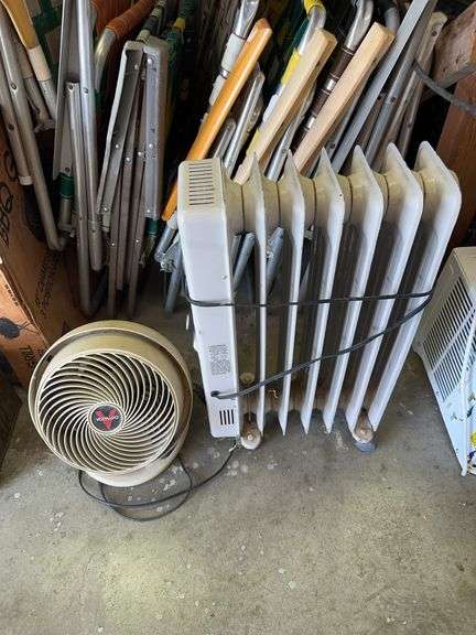 Oil radiator heater, heater fan image