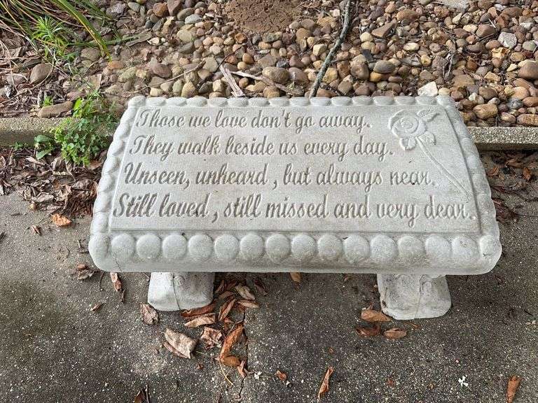 Concrete Memories bench image
