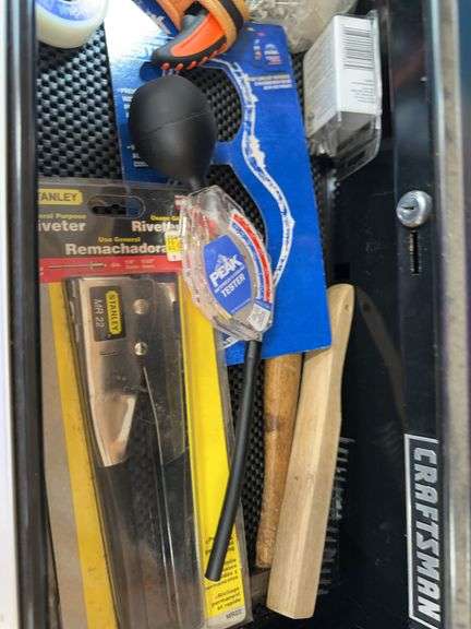 Contents of 2 drawers image
