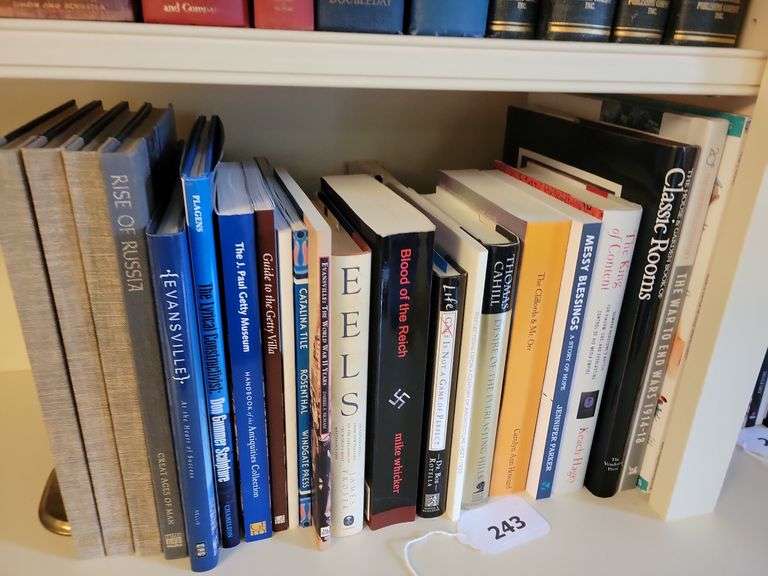 Books, Bookends image
