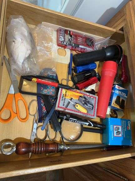 Contents of drawer image
