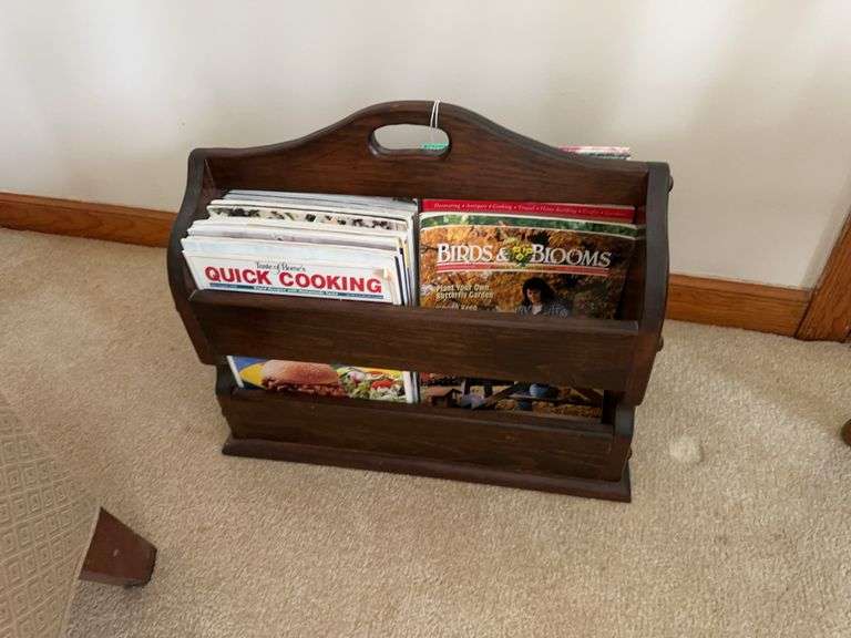 Wooden magazine holder image