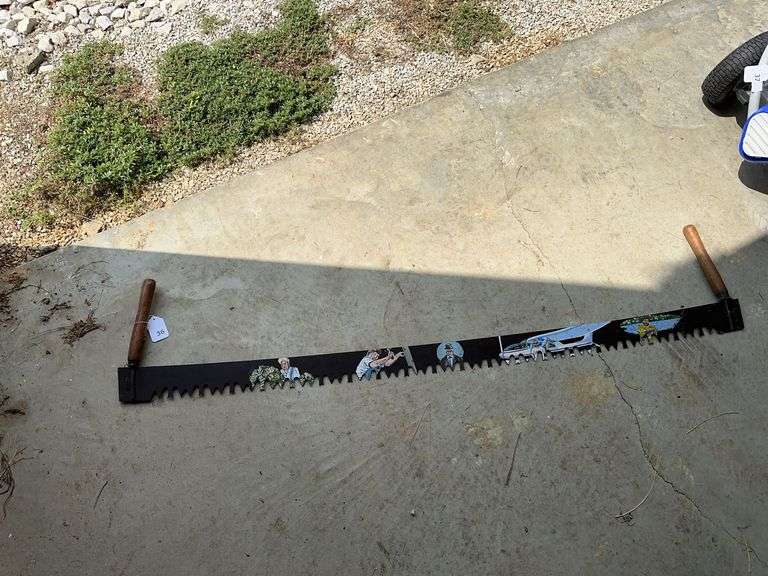 Hand painted 2 man saw image