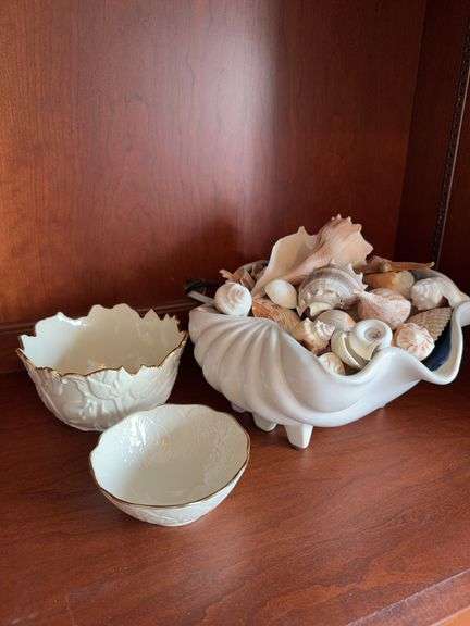 2 Lenox decorative bowls, large shell dish with shells image