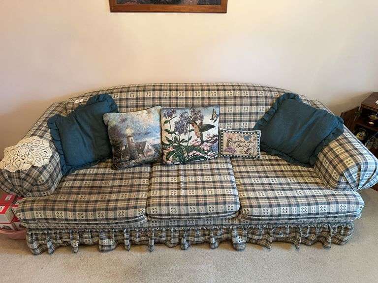 3 cushion sleeper sofa image