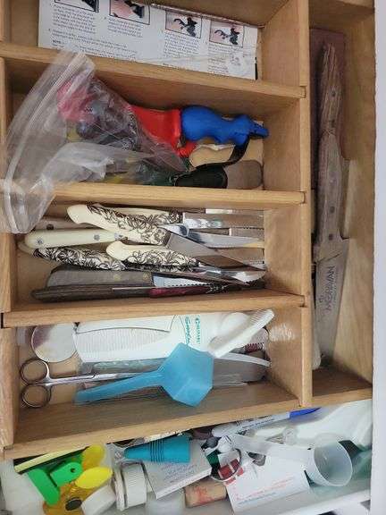 Kitchen Utensils, Towels, Placemats, Oster Electric Knife image