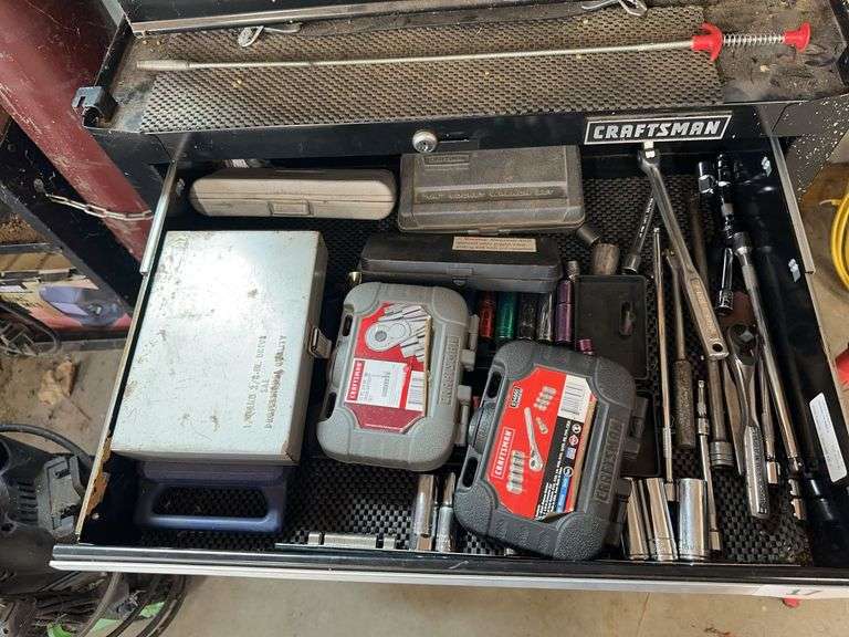 Contents of drawer image