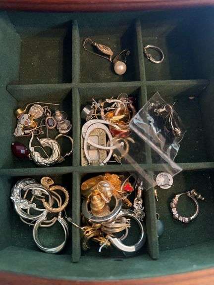 3 drawers of misc costume jewelry image