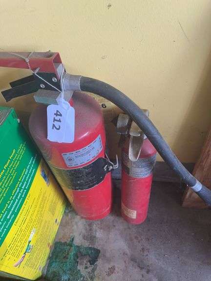 2 fire extinguishers image