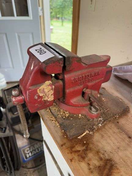 Craftsman 3.5” vise - must be removed image
