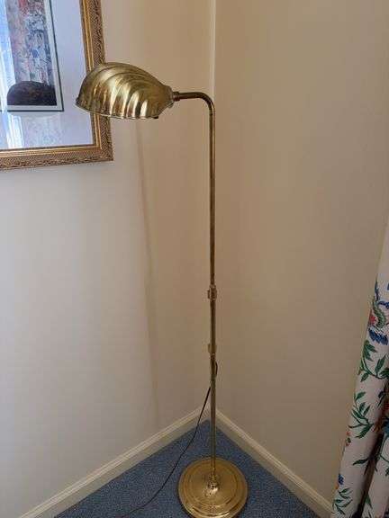 Brass shell floor lamp, gilded gold trash can image