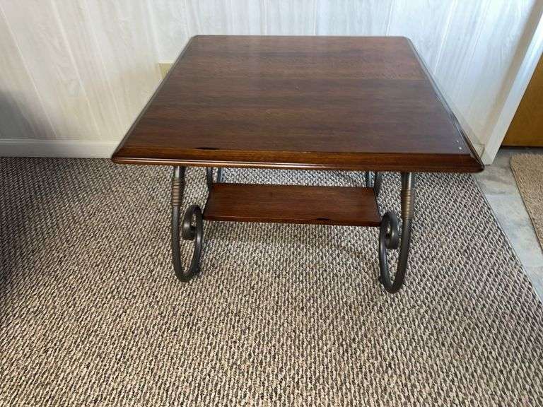 Side table image