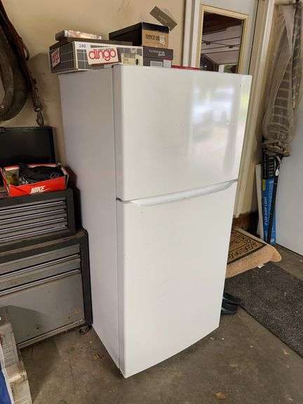 LG Refrigerator image