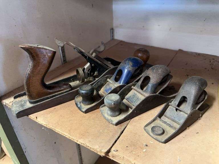 Dial indicators, hand planes image