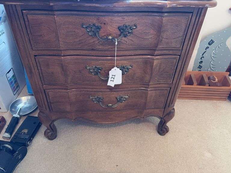 Thomasville 3 drawer nightstand image