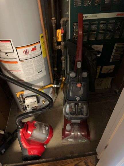 Hoover Power Scrub carpet cleaner, Dirt Devil feather lite cyclonic image