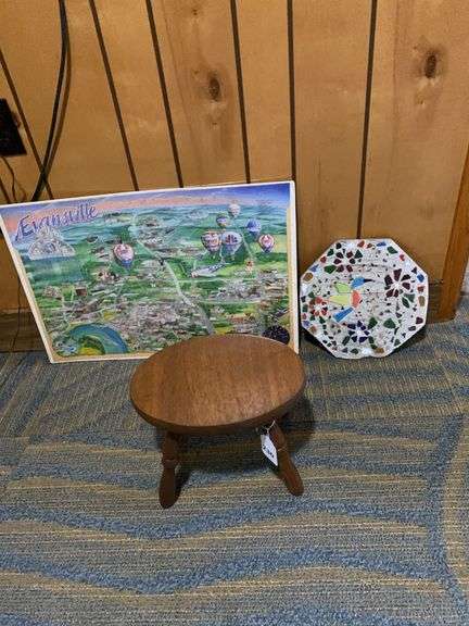 Val step stool, hummingbird stepping stone, 1988 Evansville puzzle image