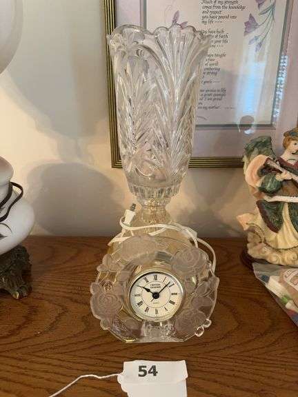 14” Crystal lamp and quartz clock image