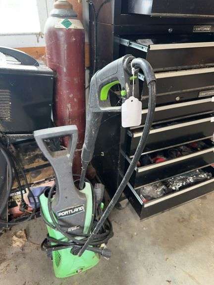 Portland 1750 PSI electric pressure washer image