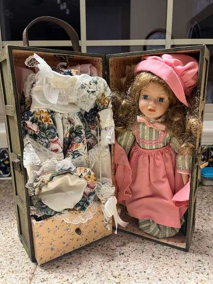 Madame Alexander doll image