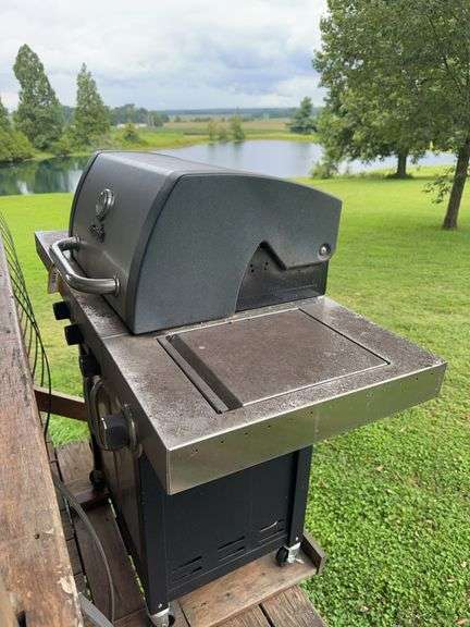 Char-Broil has grill image