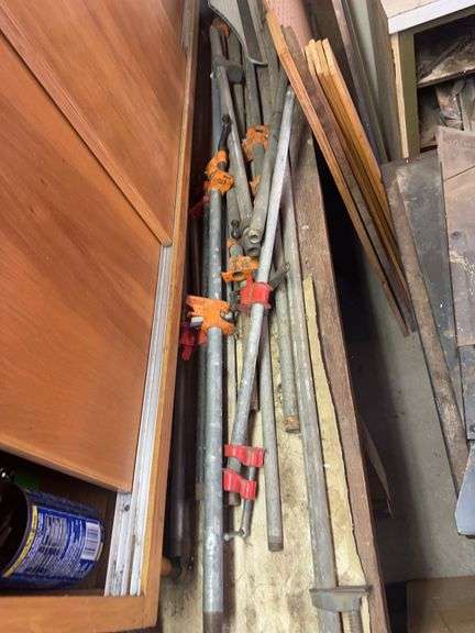 Misc pipe clamps image