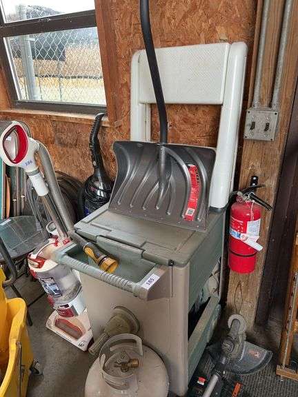 Hose Reel Cart, Step stool, Snow Shovel image