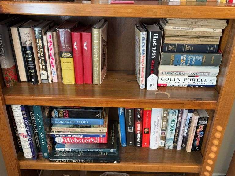 2 shelves of books image