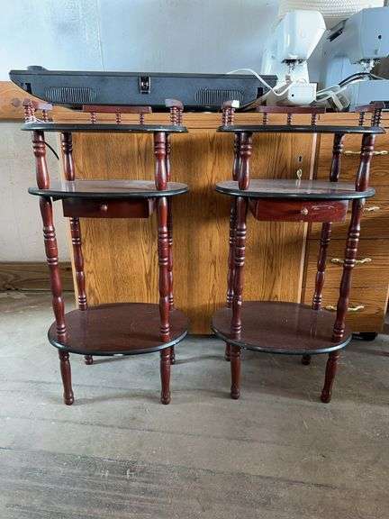 Pair of own drawer night stands 16x12x31" image