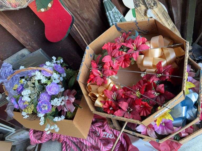 Artifical flowers image