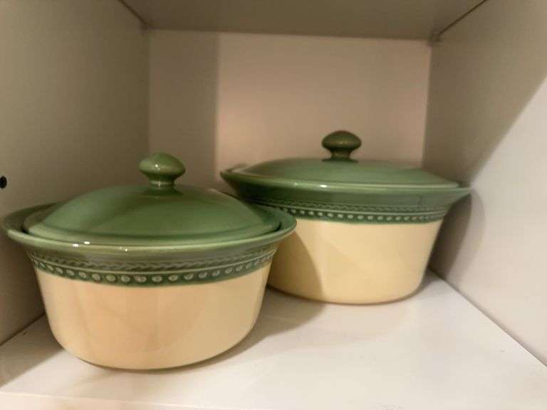 2 Paula Dean covered bowls image