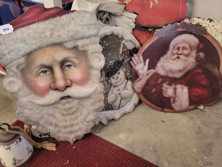 Plywood Holiday Decor image