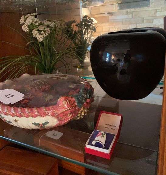 Black vase 9”d x 7.5”h, Staffordshire bone china thimble, vase with faux flowers, Claire Burke bowl with potpourri “Christmas Memories “