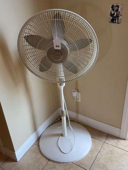 Lasko floor fan image