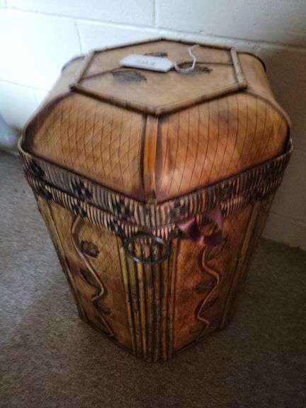 Stacking Wicker Baskets image