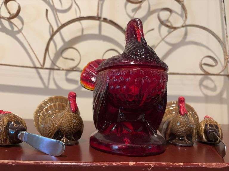 Covered ruby red turkey and s/p shakers with cheese spreaders image