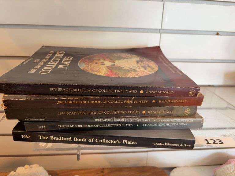 Collector plate reference books image