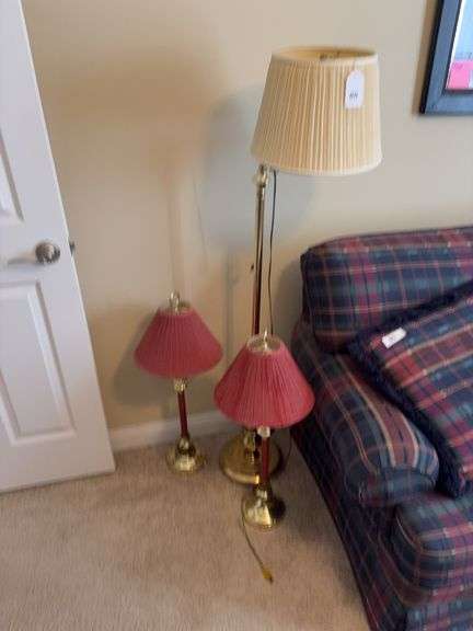 Brass floor lamp, 2 table lamps image