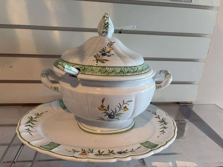 Italian hand painted soup tureen & under tray image