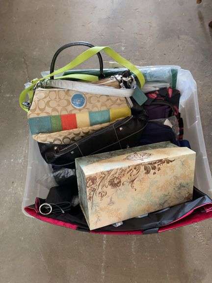 Tote of misc hand bags image