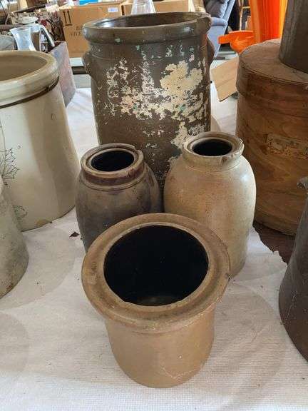 Churn with no lid, 3 canning crocks image