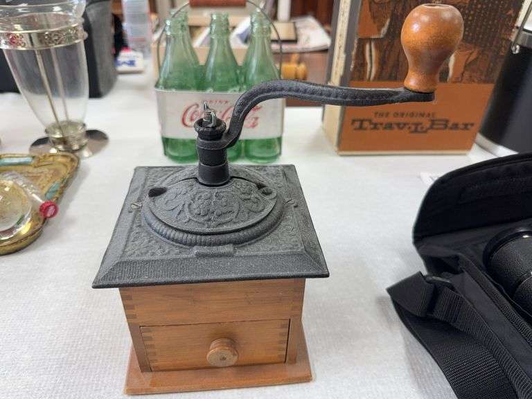 Coffee grinder image