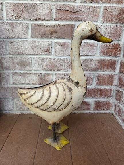 Metal goose 19" t image