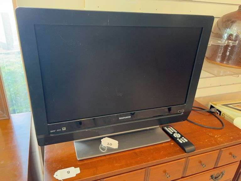 Magnavox 26” HDTV image