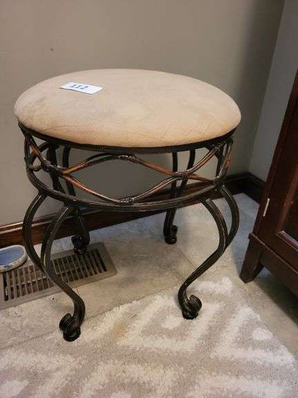 Cushioned Make-Up Stool image