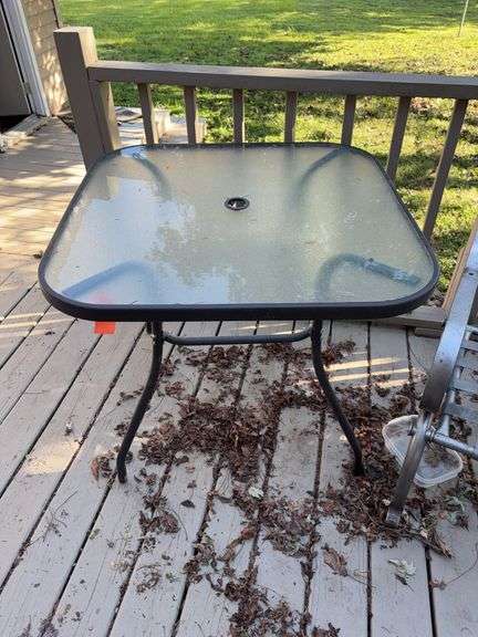 32” x 32” patio table( no chairs) image